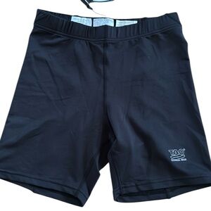 WOMENS NWT BLACK RUNNING SHORT SZ: EU 36 USA SM